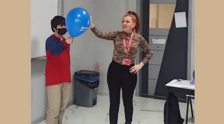 Experimento con Globos Explotados con Cáscara de Naranja